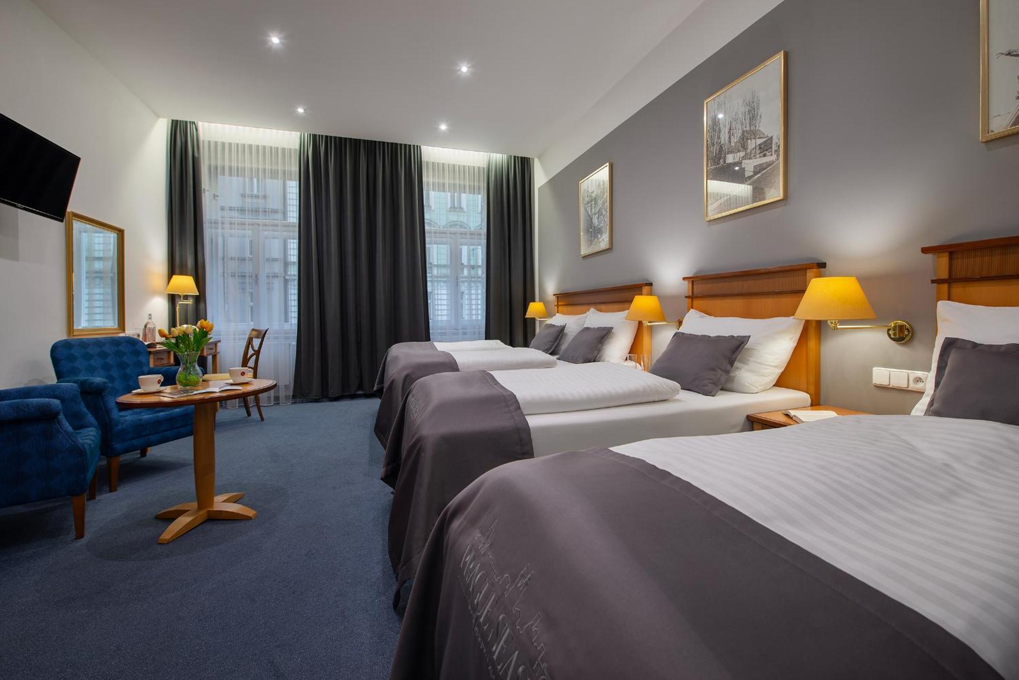 Prague Season Hotel Εξωτερικό φωτογραφία