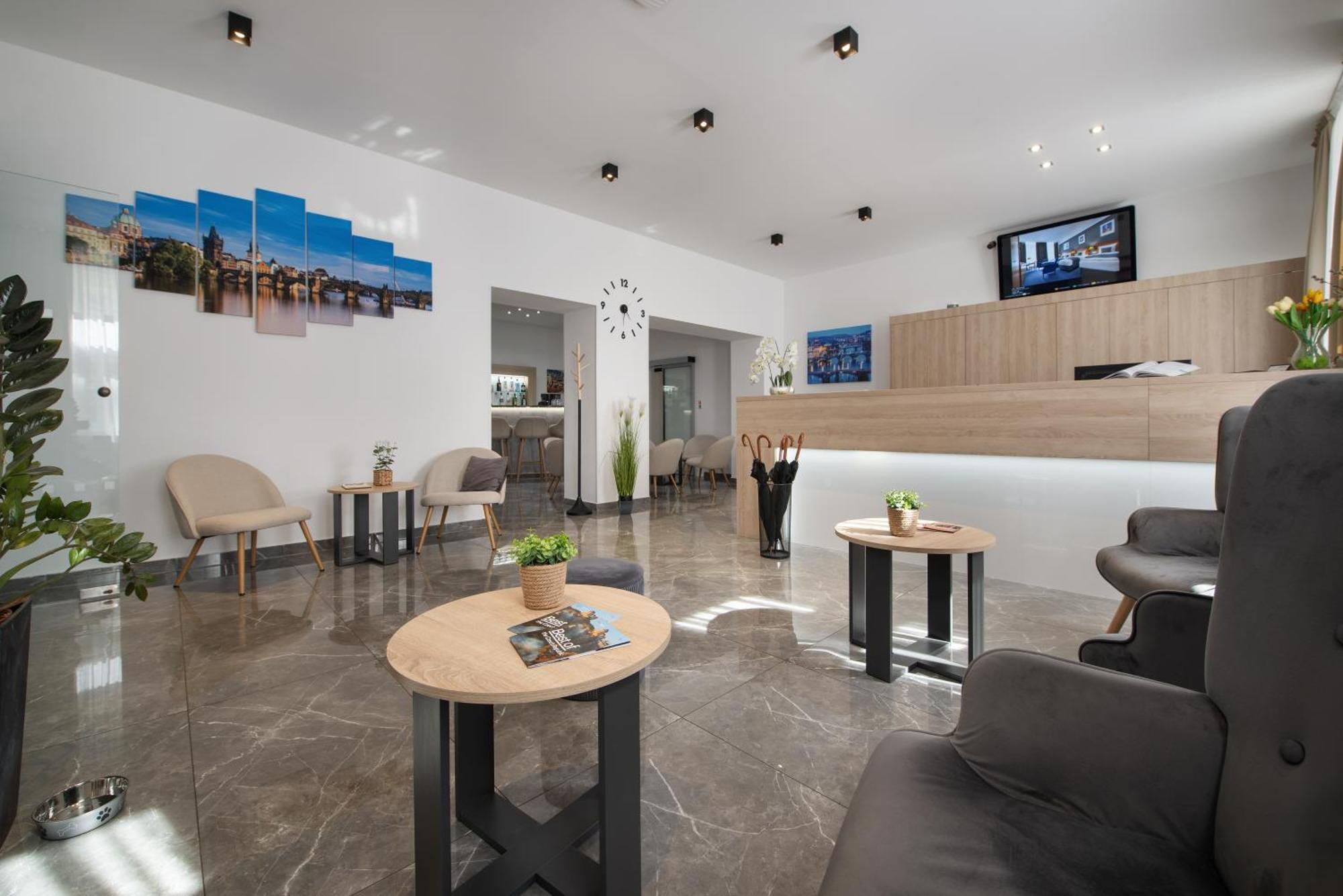 Prague Season Hotel Εξωτερικό φωτογραφία