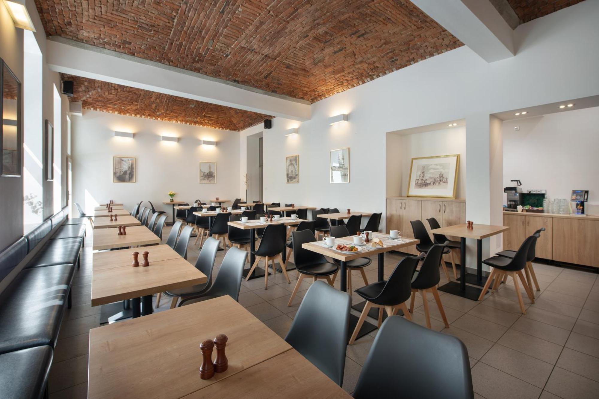 Prague Season Hotel Εξωτερικό φωτογραφία