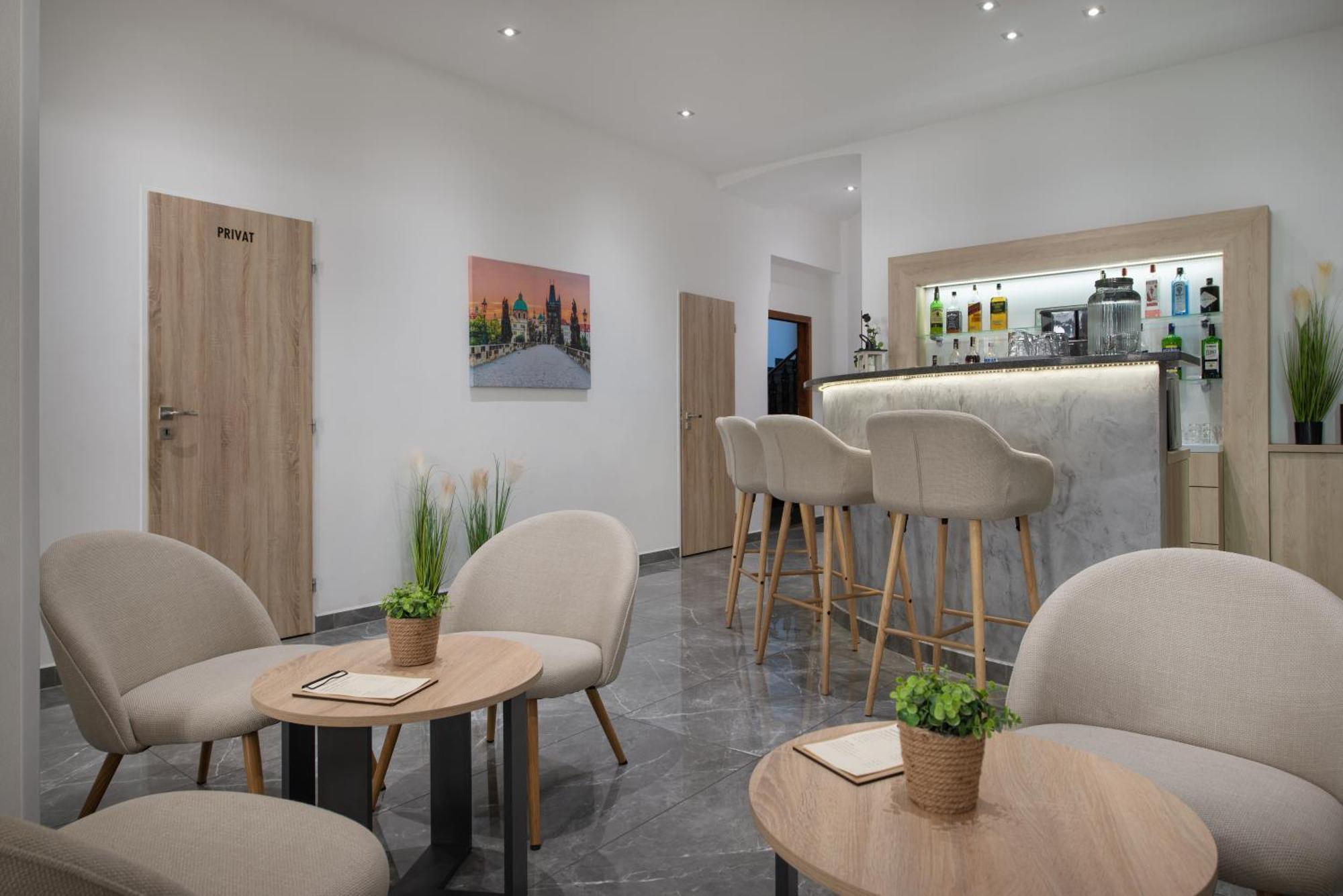 Prague Season Hotel Εξωτερικό φωτογραφία